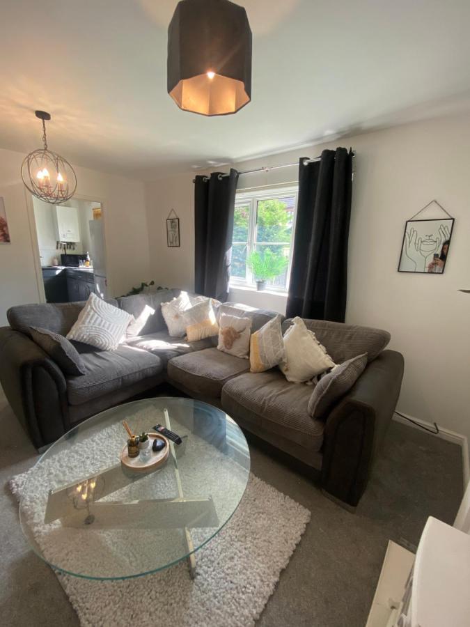 Inverness City Apartments - Modern & Bright Apartment Close To Raigmore Hospital & Shops Inshes Exterior photo